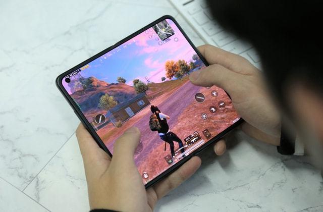 和平精英「雪花」直装辅助